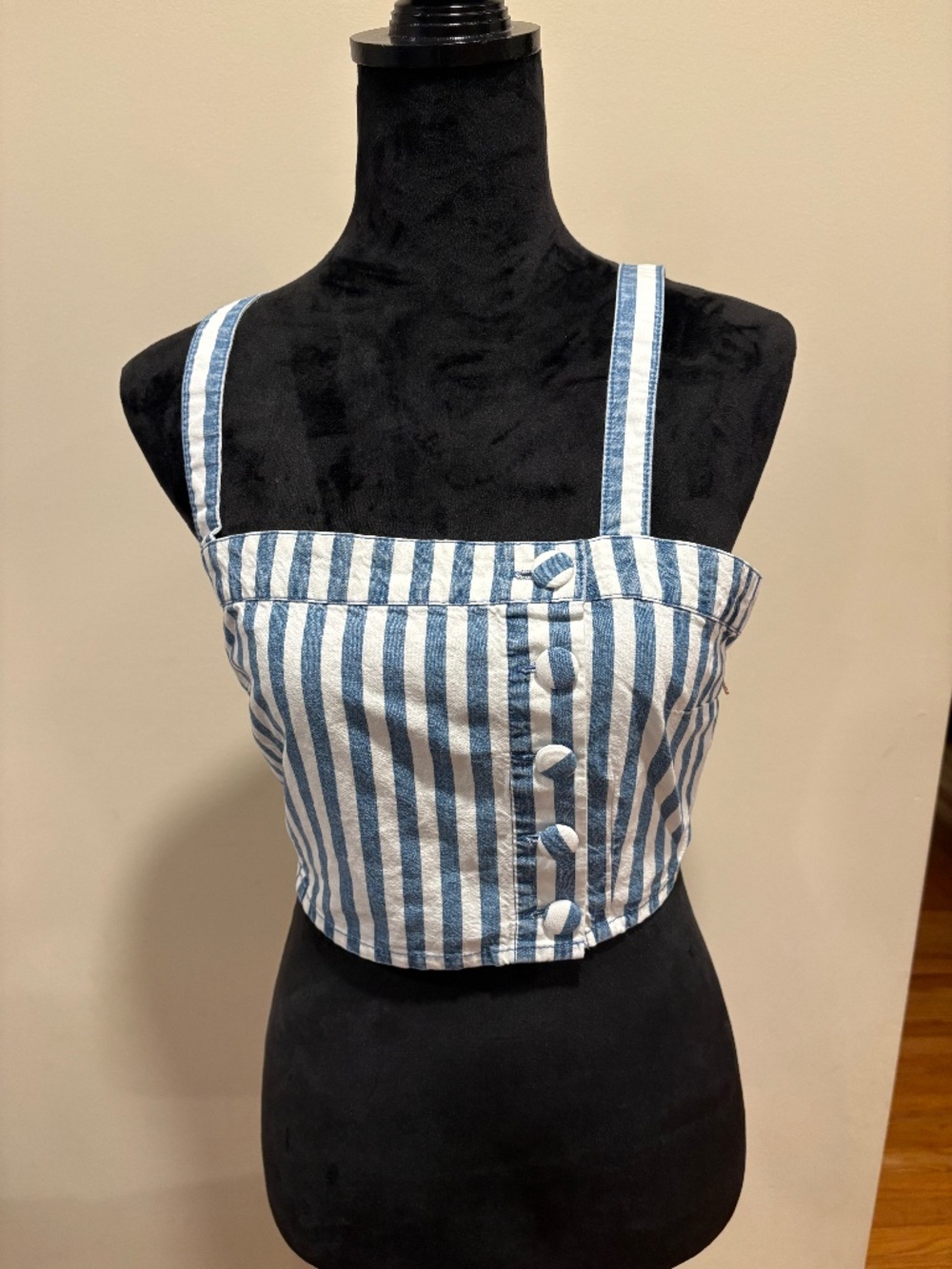 Forever 21 Blue and Ivory Woven Top Size Large Brand New With Tags